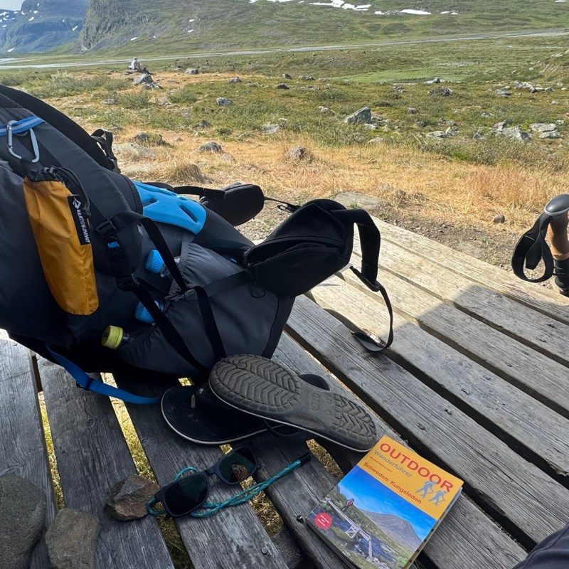 Why do people&nbsp;hike?