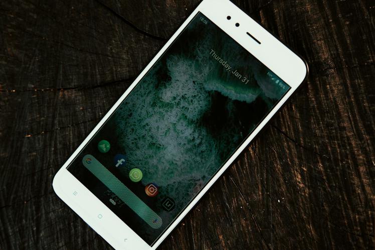 How to stay in&nbsp;touch?